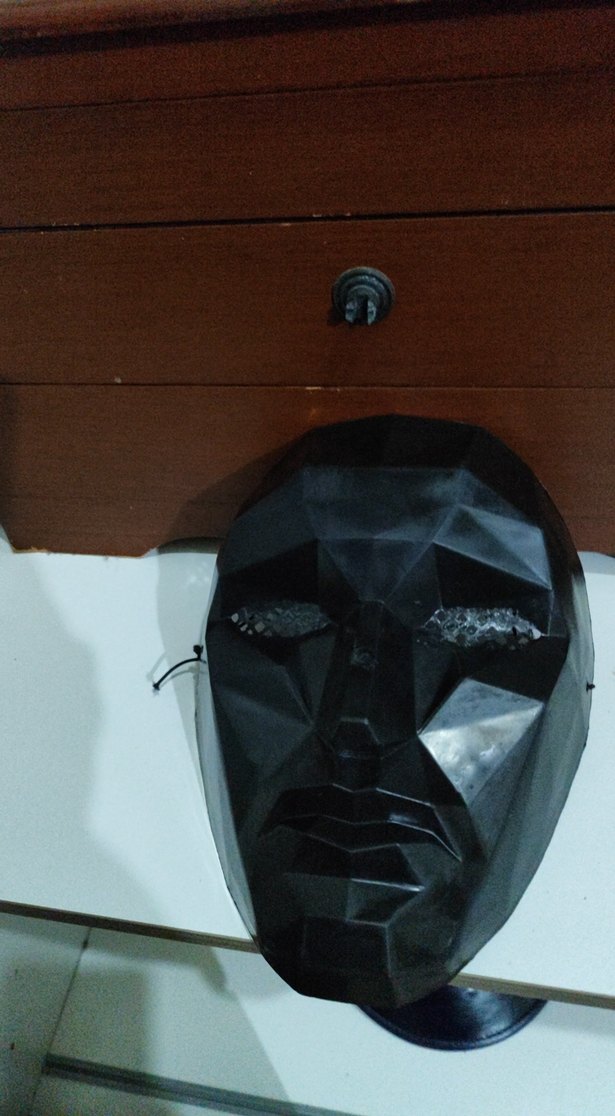 Erkekler için Siyah Geometrik Maske - Görsel 4