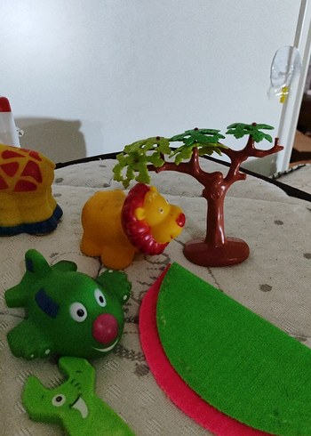 Renkli Çeşitli Oyuncak Seti - Görsel 7