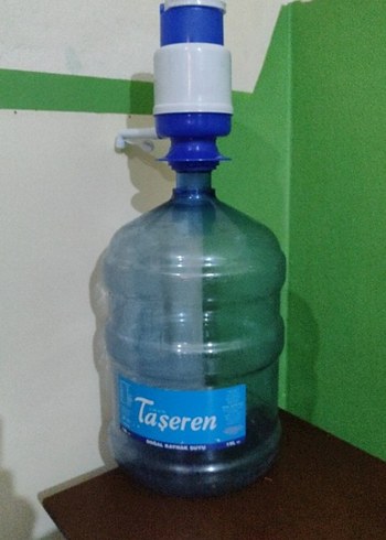 Mavi Büyük Su Şişesi ve Pompa - Görsel 4