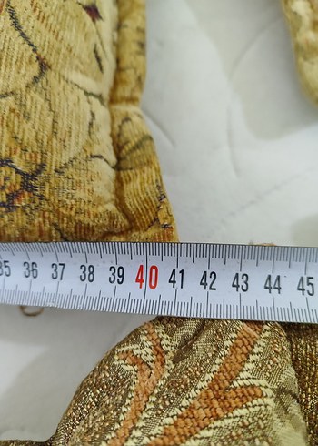 Kahverengi Çiçek Desenli Yastıklar - Görsel 8