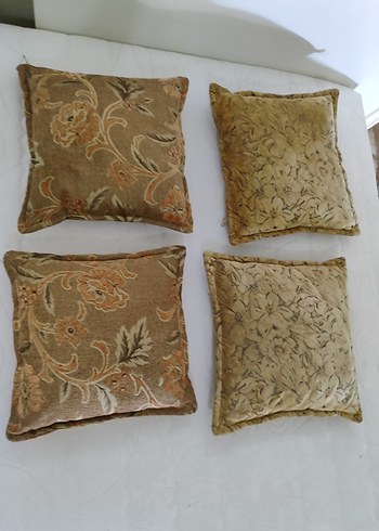 Kahverengi Çiçek Desenli Yastıklar - Görsel 2