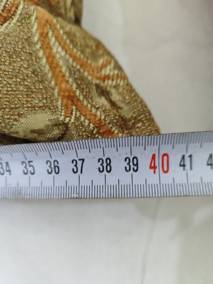 Kahverengi Çiçek Desenli Yastıklar - Görsel 5