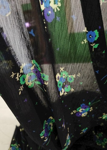 Desenli Uzun parça kumaş - Görsel 6