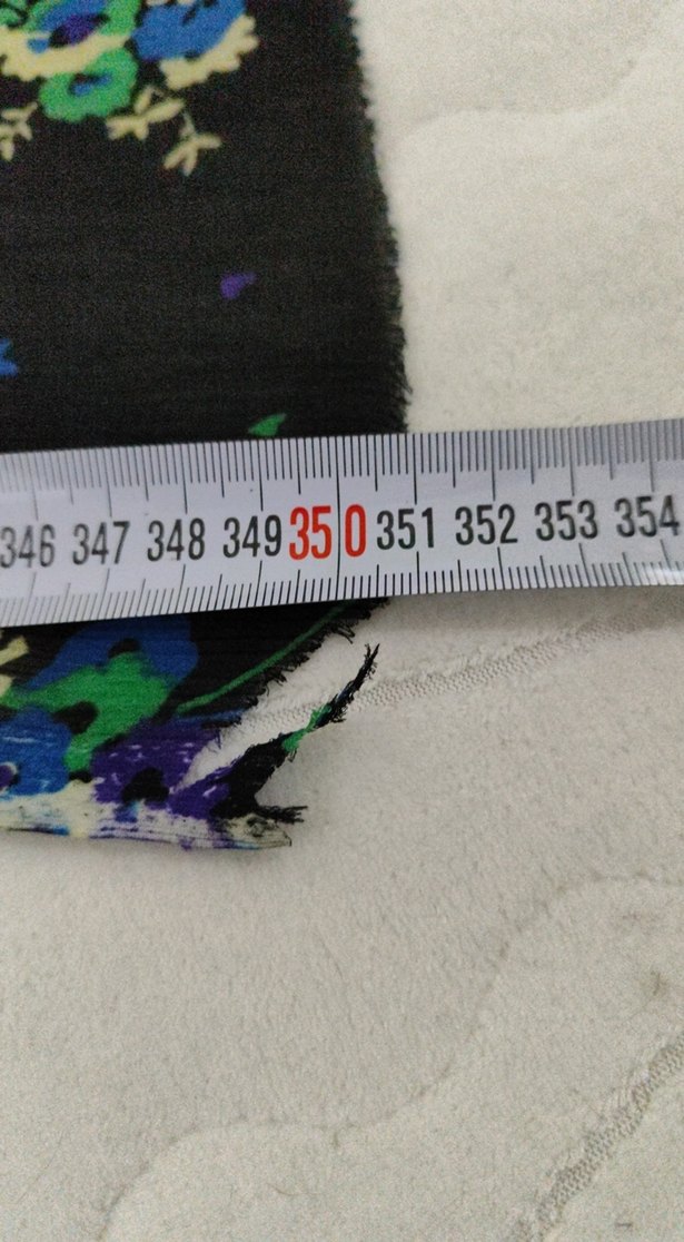 Desenli Uzun parça kumaş - Görsel 4