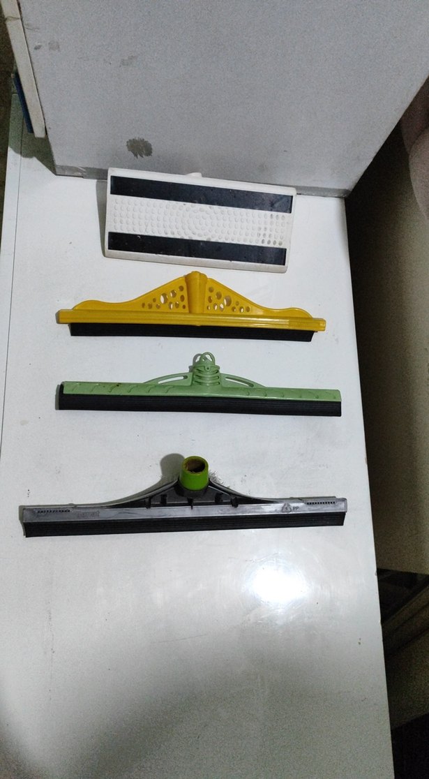 Renkli Vakumlu Temizlik Aparatları - Görsel 2