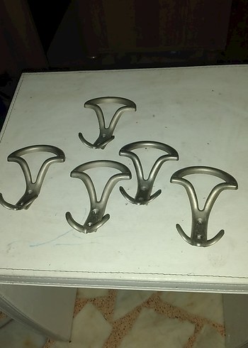 Beden Renk 5 adet metal duvar askısı