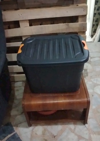  büyük Plastik Kapaklı Saklama Kutusu