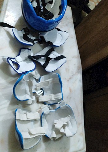 Plastik Motosiklet kaskı Dizlikleri Velcro Kapamalı - Görsel 9