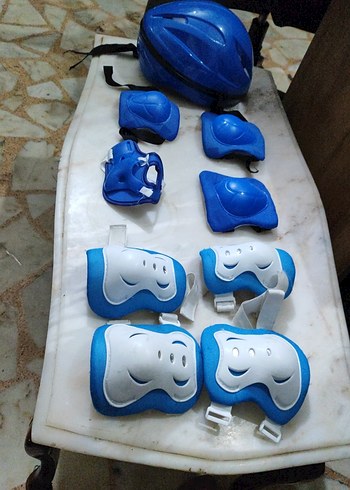 Plastik Motosiklet kaskı Dizlikleri Velcro Kapamalı - Görsel 2