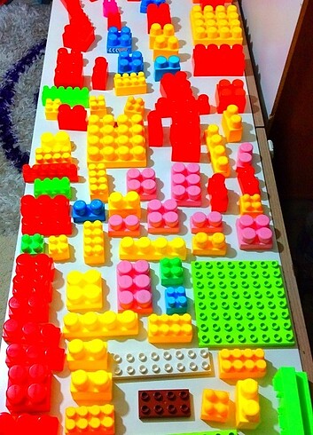 100 ad. Lego