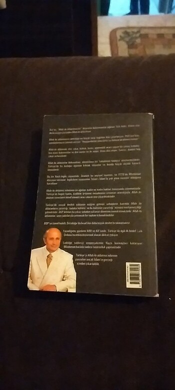 Beden Renk Yaşar Nuri özturk