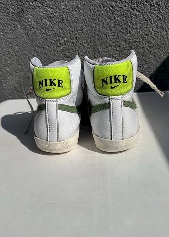 36,5 Beden Nike Beyaz Kadın Spor Ayakkabı Velcro Bağcıklı