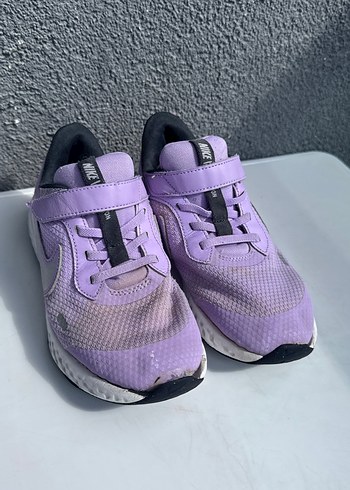 35 Numara Nike Kız Çocuk Mor Cırt Cırtlı Spor Ayakkabı