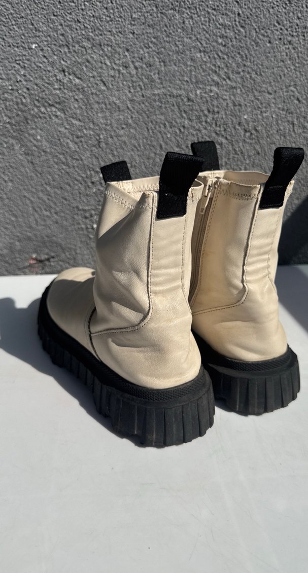 ZARA. 36 numara. Bej Platform Topuklu Kadın Bot - Görsel 2