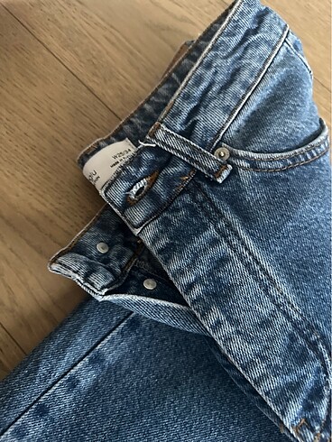 Diğer yüksek belli jean