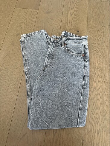 zara gri jean