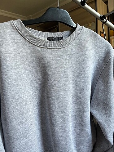 düz gri sweatshirt