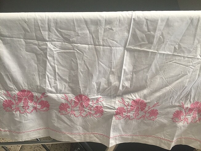 Kanaviçe örtü