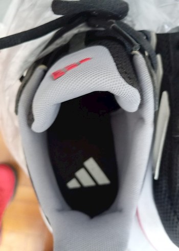 spor ayakkabı erkek markası adidas numara 42 - Görsel 3