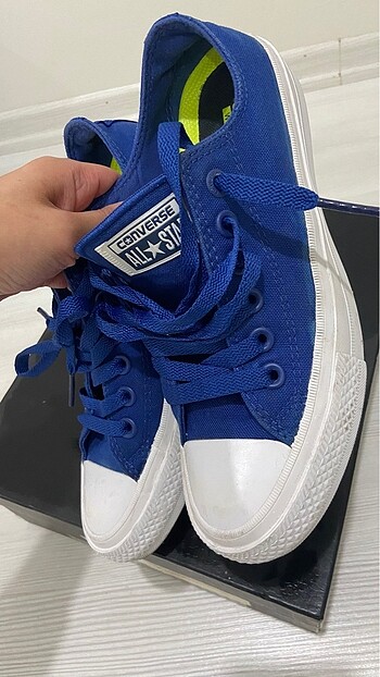 37 Beden mavi Renk Converse