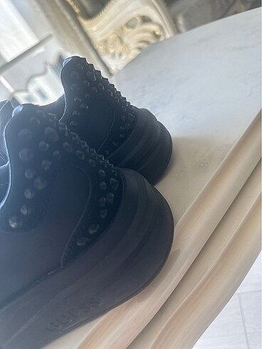 Guess Guess spor ayakkabi