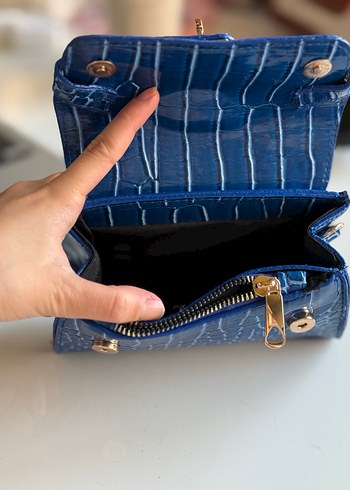 Guess mavi deri  Kadın Çanta - Görsel 4