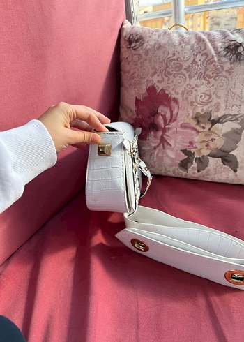 Manc Beyaz Deri Kemerli Yılan Desenli Kadın Çanta - Görsel 3