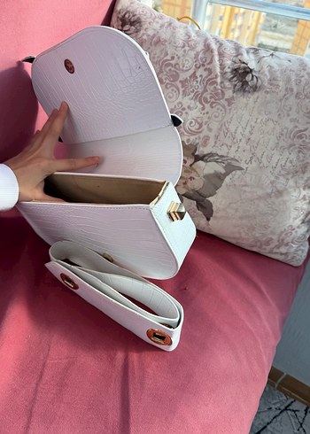 Manc Beyaz Deri Kemerli Yılan Desenli Kadın Çanta - Görsel 2