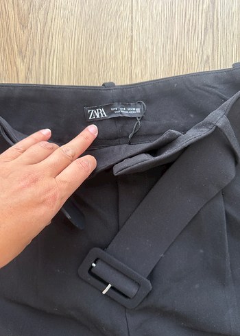 Zara Siyah Kemerli Kadın Kumaş Pantolon