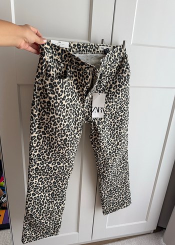 Leopar Desenli Kadın Pantolon