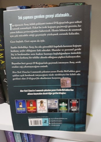  D koğuşu, Her şeyden önce sen, Acı kahve ortak ilan