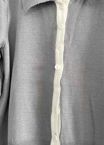 Gri Düğmeli Kadın Keten Hırka - Görsel 3