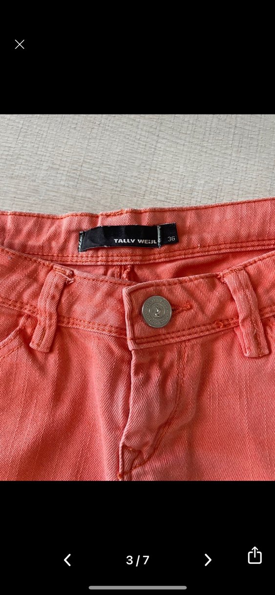Düğmeli Pembe Mini Denim Şort - Görsel 3