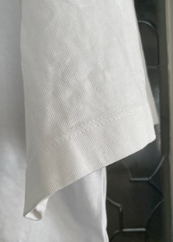 Beyaz Mavi Baskılı Kısa Kollu Tişört - Görsel 4