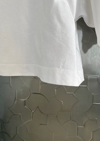 Beyaz Mavi Baskılı Kısa Kollu Tişört - Görsel 6