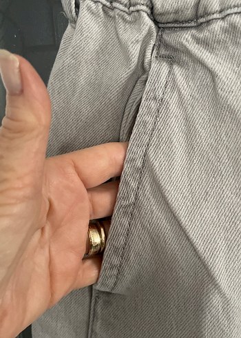 Gri Kemerli Rahat Kesim Kadın Pantolon - Görsel 3