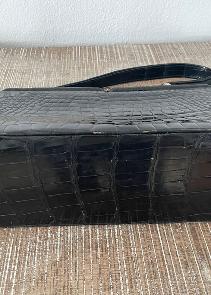 Yılan derisi çanta - Görsel 3