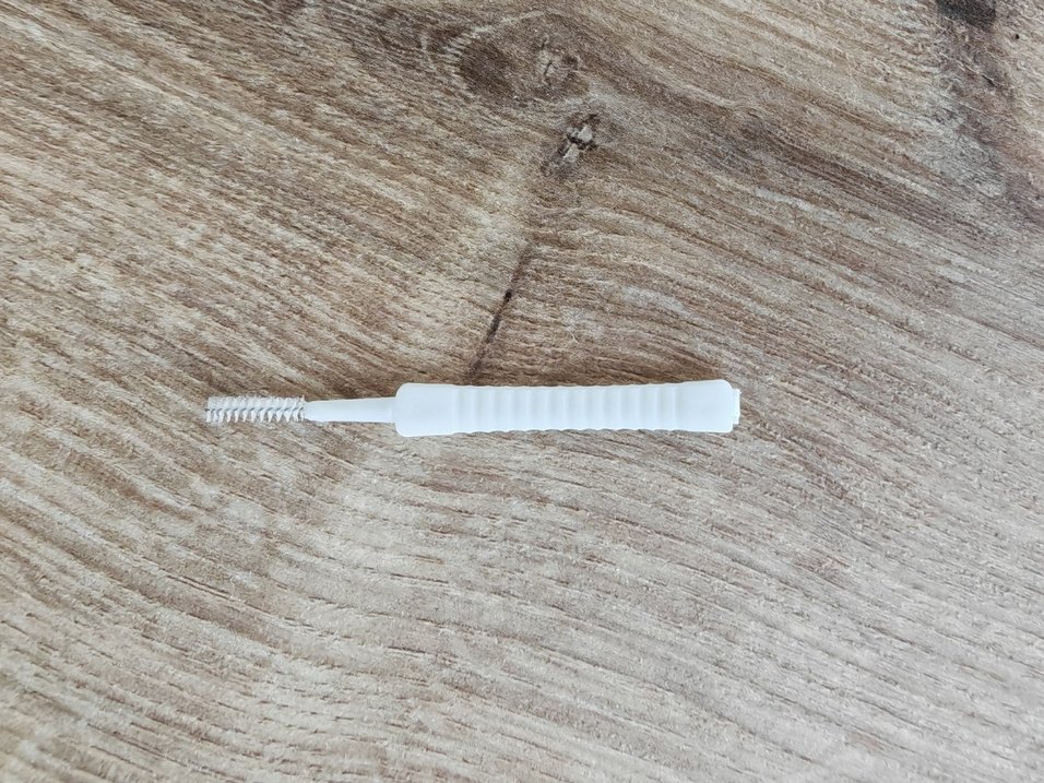 Beyaz Telefon Jak Temizleme Fırçası - Görsel 2