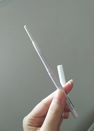 Maybelline Masterdrama Lightener Pen