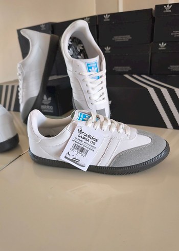 44 Beden beyaz Renk Adidas Samba Beyaz Gri Spor Ayakkabı
