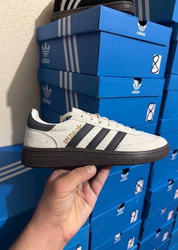 Adidas Beyaz Siyah Platform Spor Ayakkabı