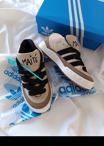 39 Beden Adidas Beyaz Kadın Spor Ayakkabı
