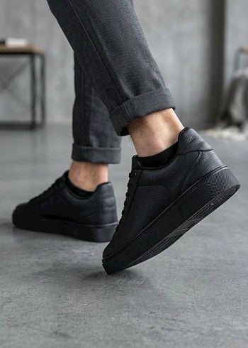 Zara Siyah Minimal Sneaker