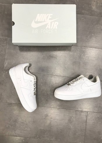 Nike Air Force 1 Beyaz Sneaker