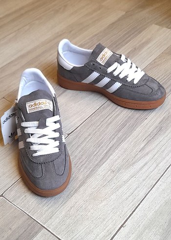 Adidas ürünü