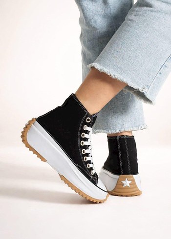 Converse ürünü