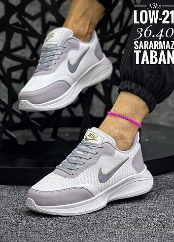 Nike Nike Bayan spor ayakkabi