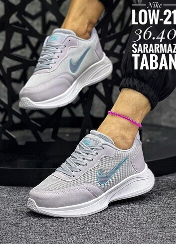 36 Beden Nike Bayan spor ayakkabi