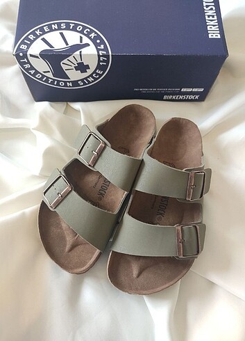Birkenstock İNDİRİMLİ Bayan terlik