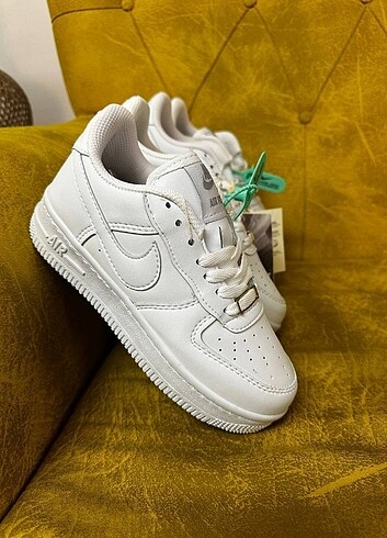 Nike Bayan spor ayakkabisi